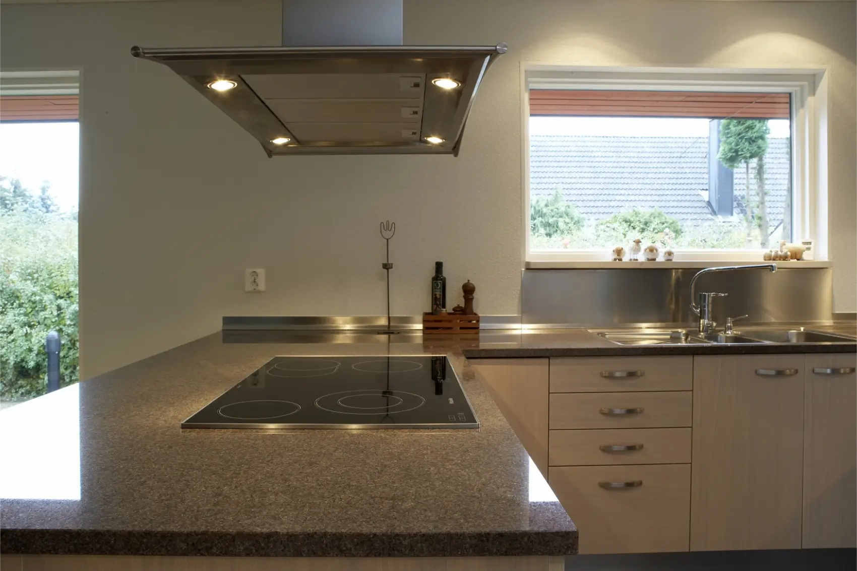 Zybartuva virtuves stalvirsis