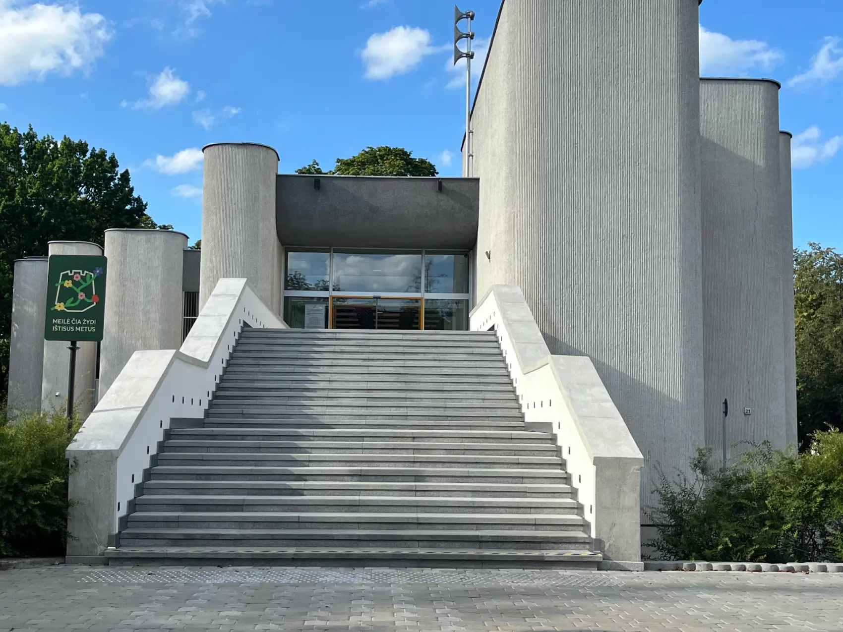 Žybartuva_Santuokų rūmai1